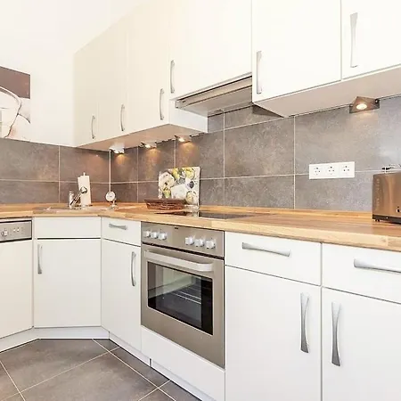 Jagdschloss Zu 9 Apartament Hohen Niendorf